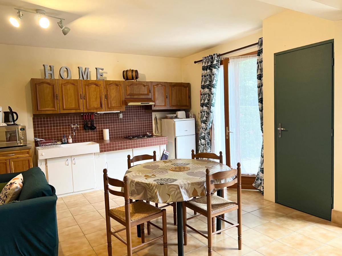 Gite Fuchsia Villa Carlux ภายนอก รูปภาพ